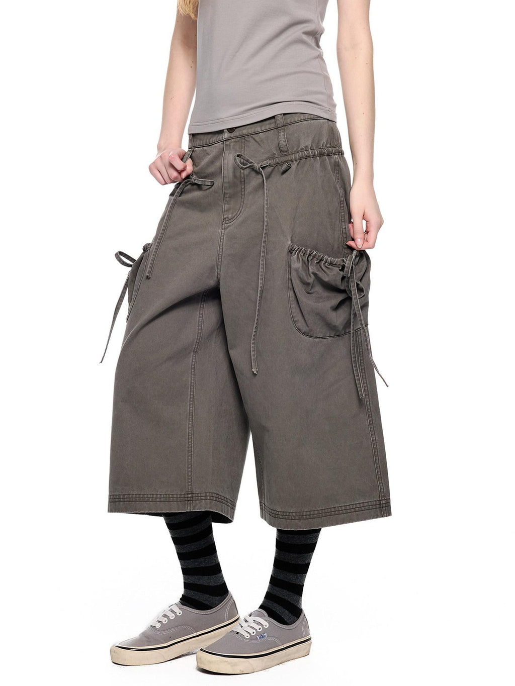 EZEK Washed Bow Tie Straps Wide Leg Low Rise Women's Cotton Cropped Jeans