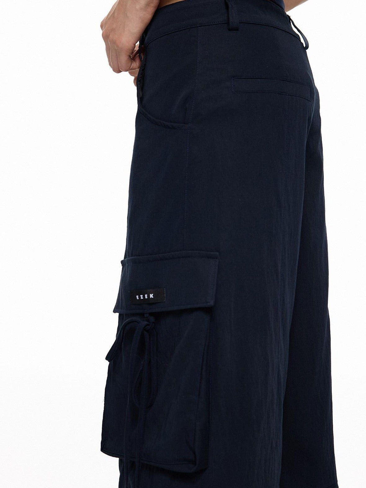 EZEK Wide Leg Detachable Pockets Natural Waist Women's Nylon Cargo Pants
