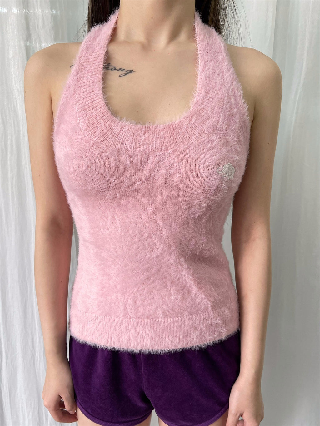 FOURFORTY_Adorable_Elephant_Embroidery_Fluffy_Backless_Women's_Polyester_Halter_Tops_782046175079_MISSTT