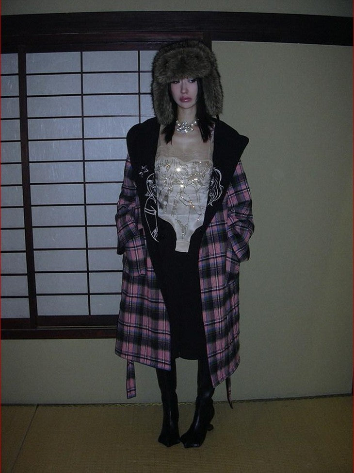 FOURFORTY Anime Hand Painted Rhinestone Silky Women's Polyester Short Lace Camisoles