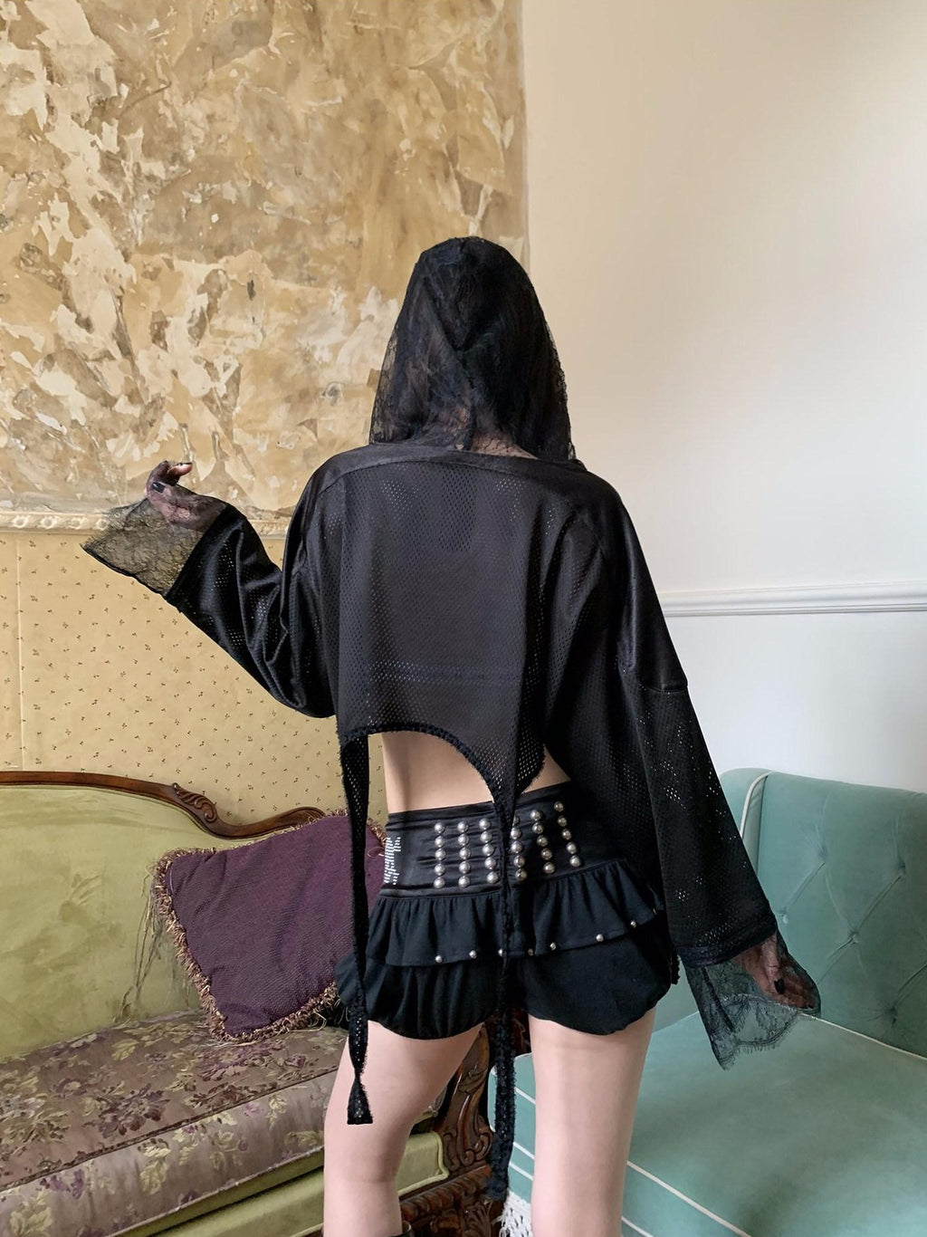 FOURFORTY Black Lace Hooded Gothic Women's Polyester Off-shoulder T-shirts