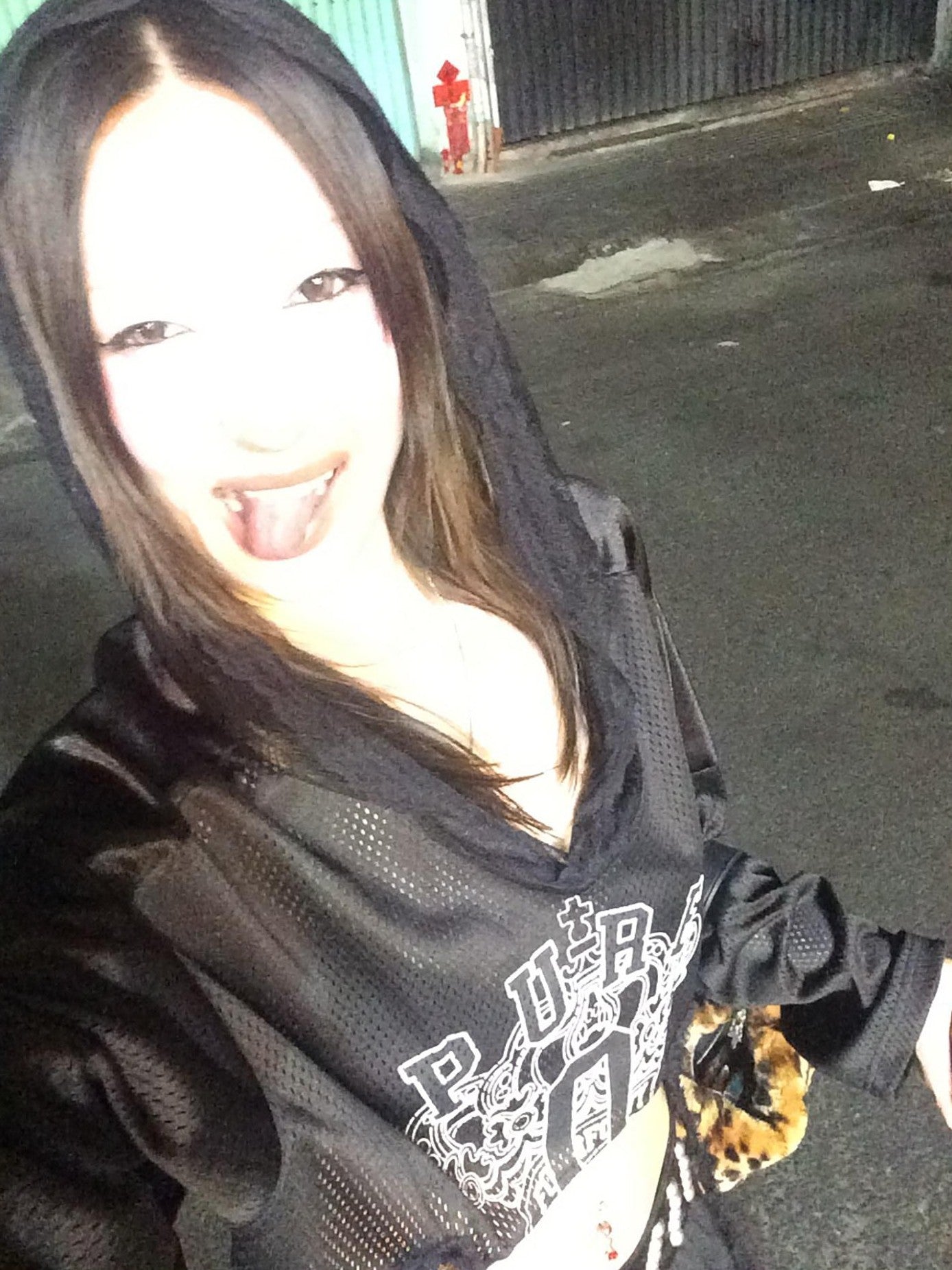 FOURFORTY Black Lace Hooded Gothic Women's Polyester Off-shoulder T-shirts