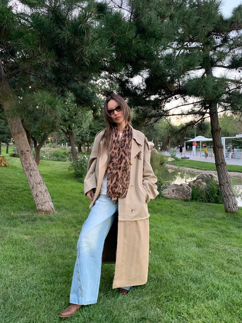 FOURFORTY Crisp Tailored Structured Detachable Women's Khaki Trench Coats
