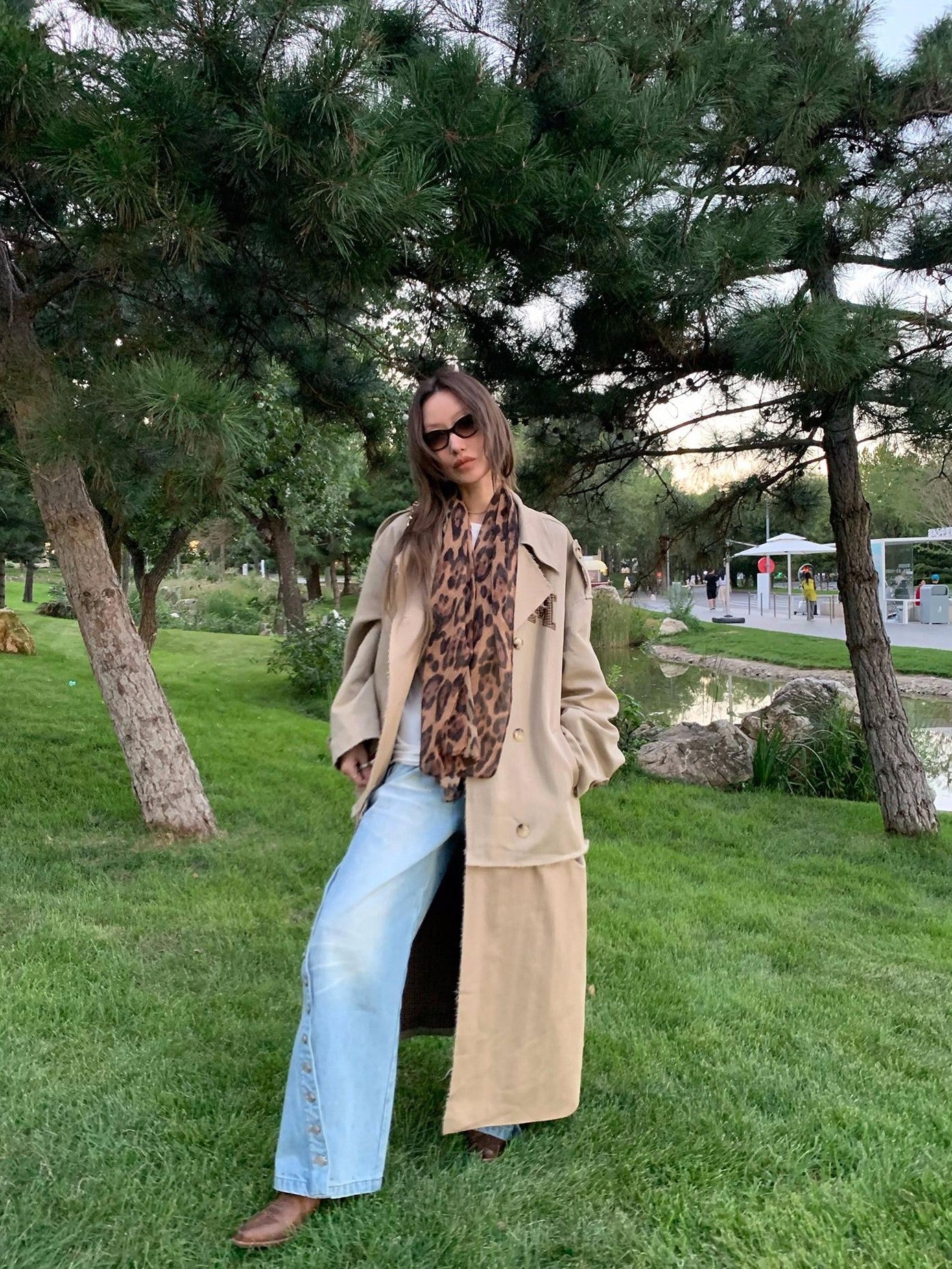 FOURFORTY Crisp Tailored Structured Detachable Women's Khaki Trench Coats