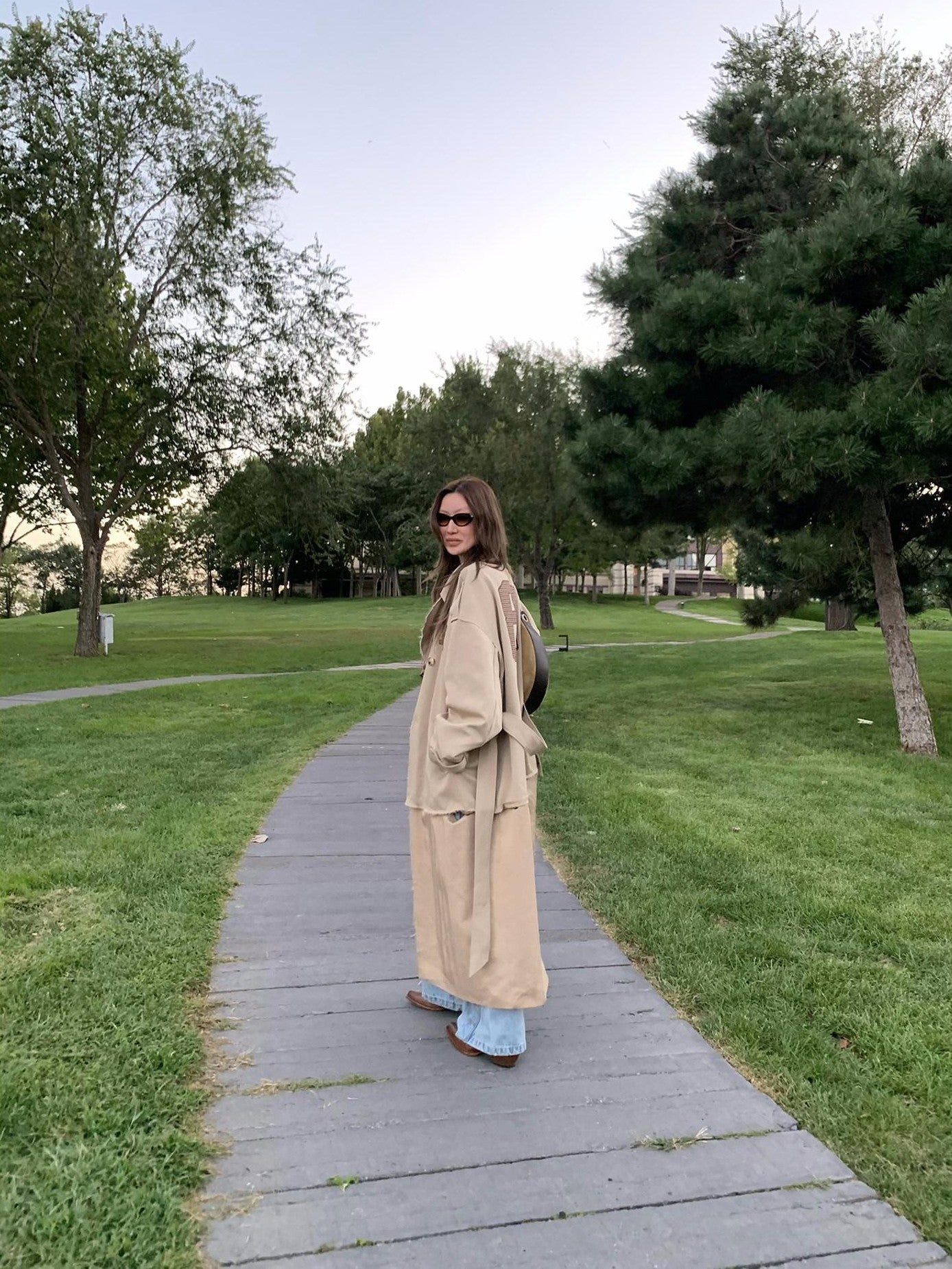 FOURFORTY Crisp Tailored Structured Detachable Women's Khaki Trench Coats
