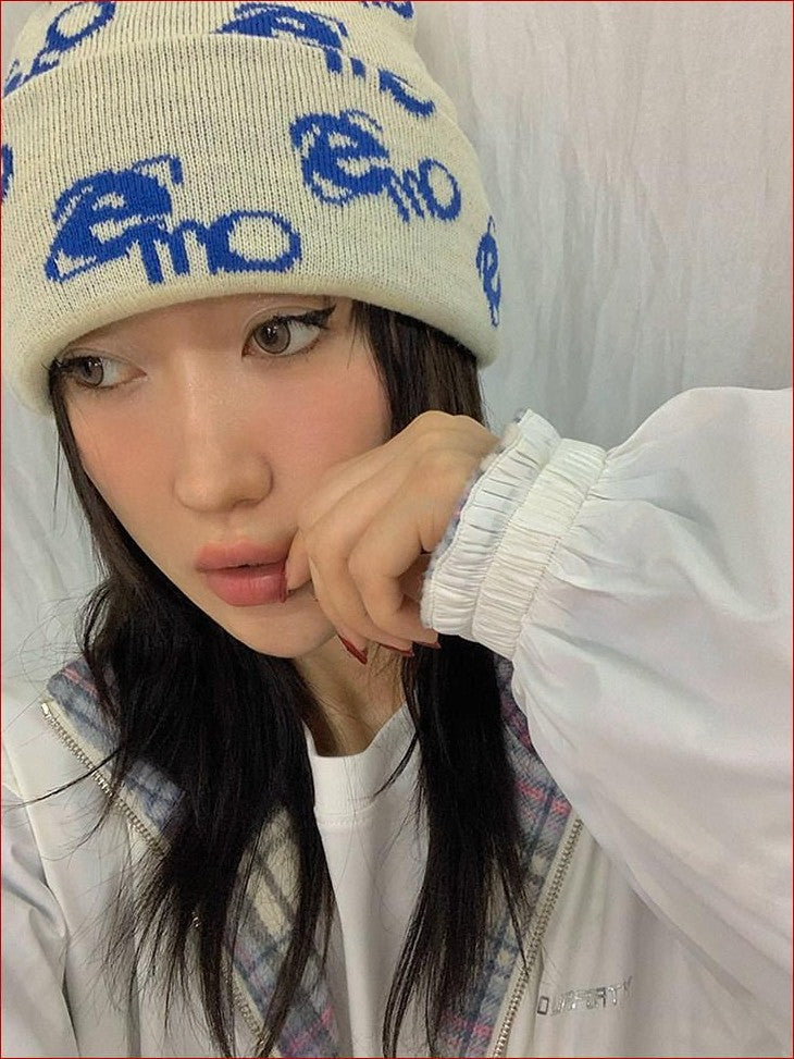 FOURFORTY Emo Jacquard Knit Textured Women's Thick Warm Wool Yarn Beanies