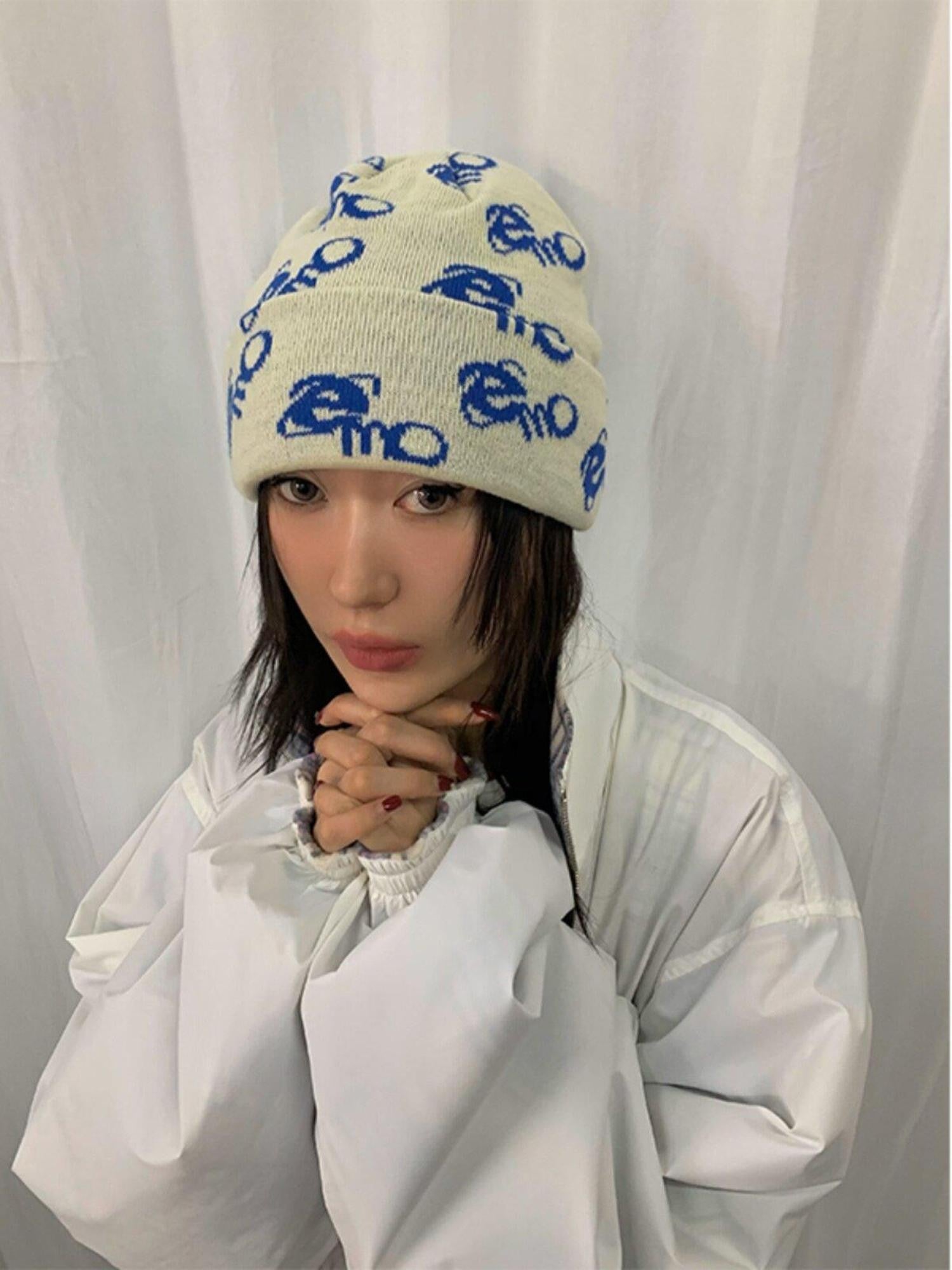 FOURFORTY Emo Jacquard Knit Textured Women's Thick Warm Wool Yarn Beanies