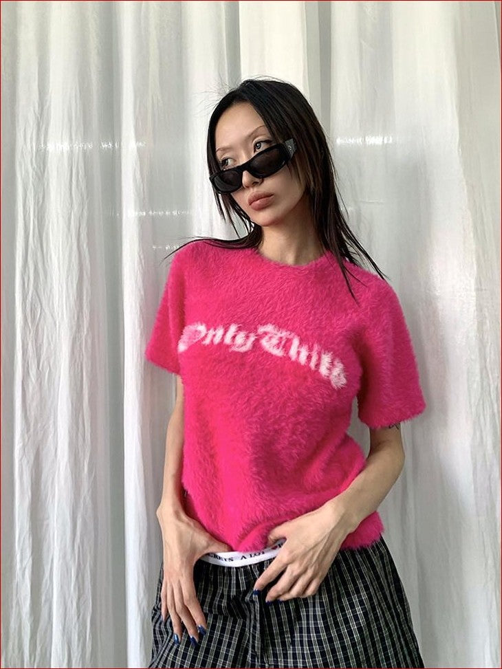 FOURFORTY Fuchsia Text Print Faux Mink Fur Loose Women's Nylon Short Sleeve T-shirts