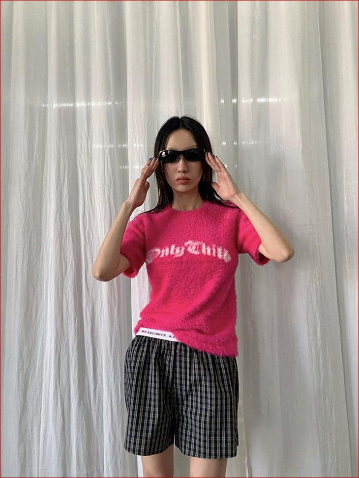 FOURFORTY Fuchsia Text Print Faux Mink Fur Loose Women's Nylon Short Sleeve T-shirts