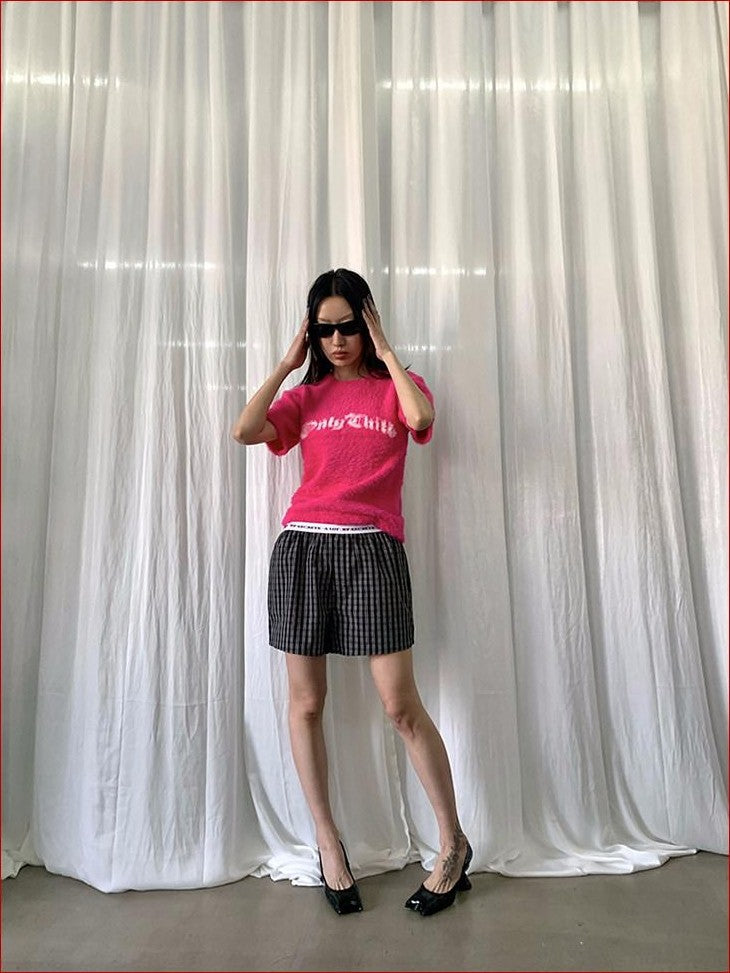FOURFORTY Fuchsia Text Print Faux Mink Fur Loose Women's Nylon Short Sleeve T-shirts
