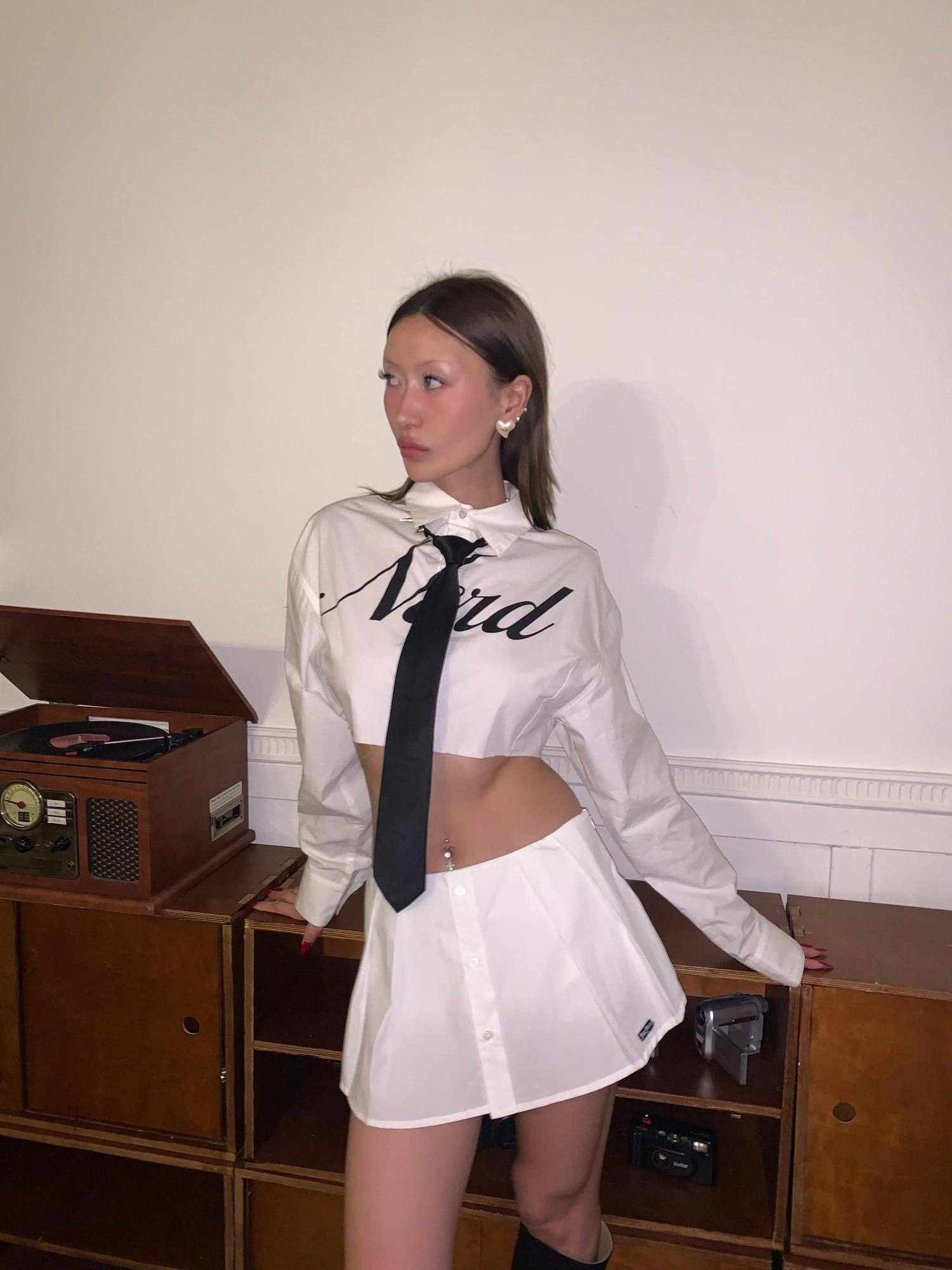 FOURFORTY Letter Print Collar Cropped Shirt Women's Cotton Pleated Skirts