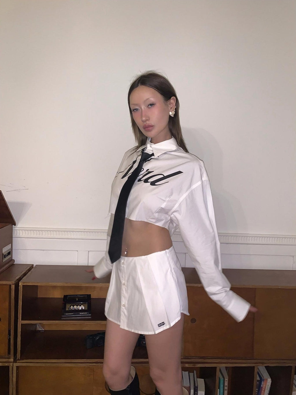 FOURFORTY Letter Print Collar Cropped Shirt Women's Cotton Pleated Skirts