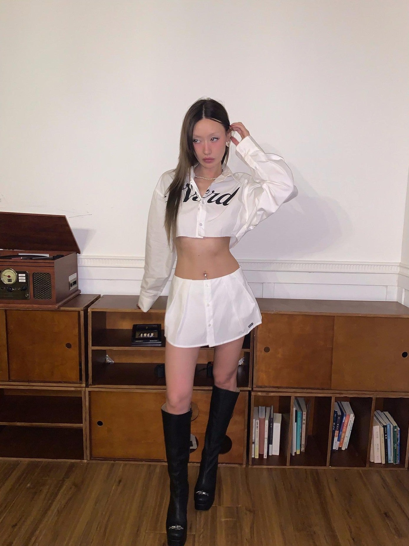 FOURFORTY Letter Print Collar Cropped Shirt Women's Cotton Pleated Skirts