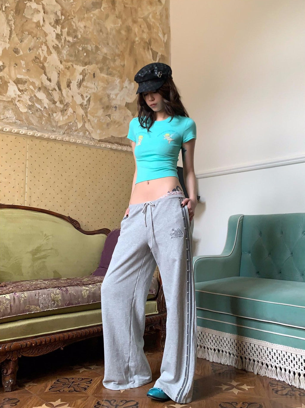 FOURFORTY Mint Green Hidden Rivet Sporty Women's Cotton Polyester Blend Sweatpants