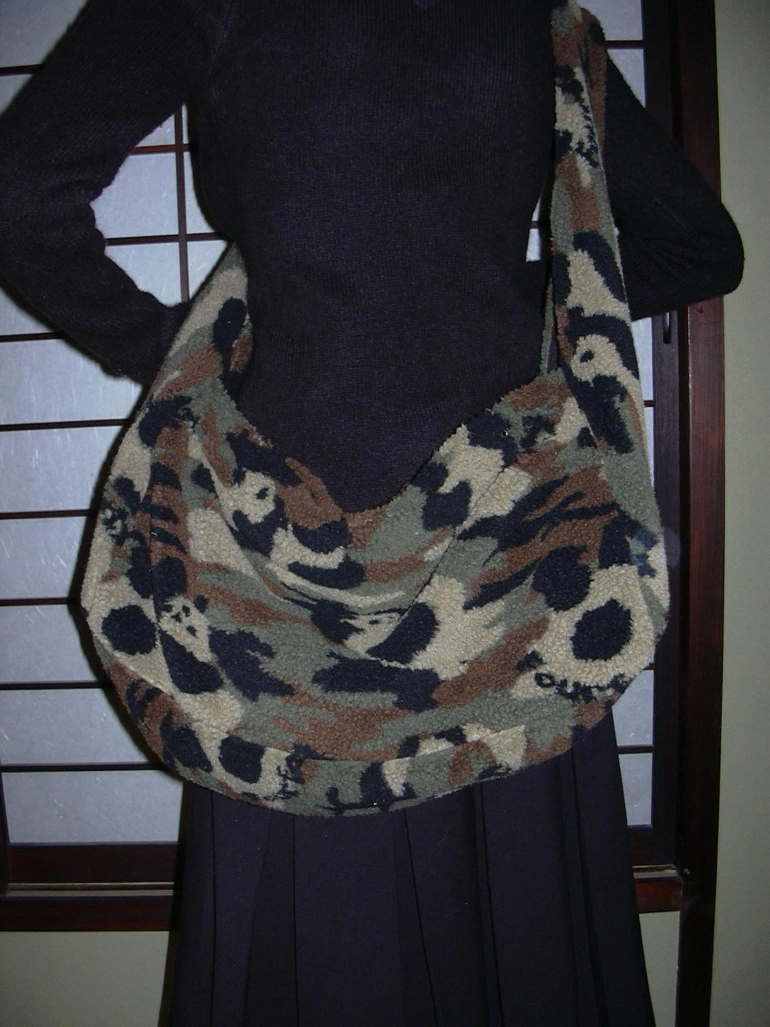 FOURFORTY Panda Camo Milkman Magnetic Snap Women's Fleece Cross Body Bags