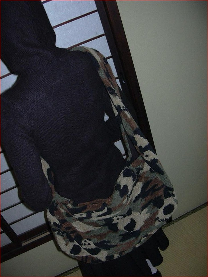 FOURFORTY Panda Camo Milkman Magnetic Snap Women's Fleece Cross Body Bags