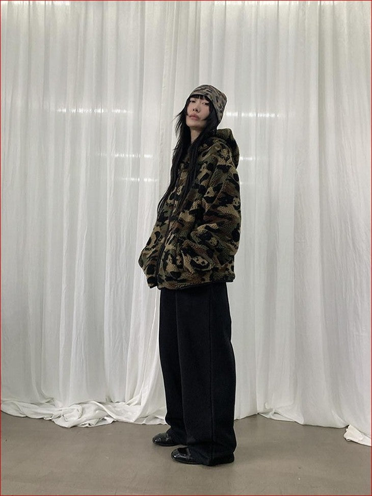 FOURFORTY Panda Camo Oversized Hooded Women's Polar Fleece Puffer Jackets