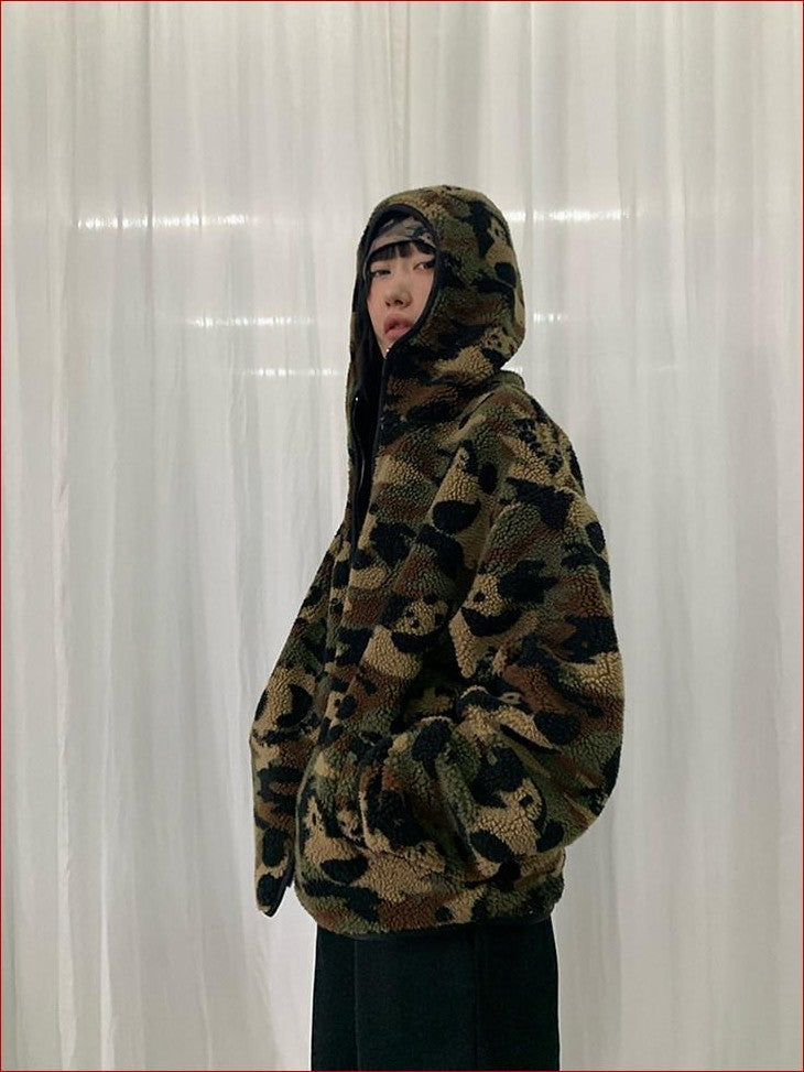 FOURFORTY Panda Camo Oversized Hooded Women's Polar Fleece Puffer Jackets
