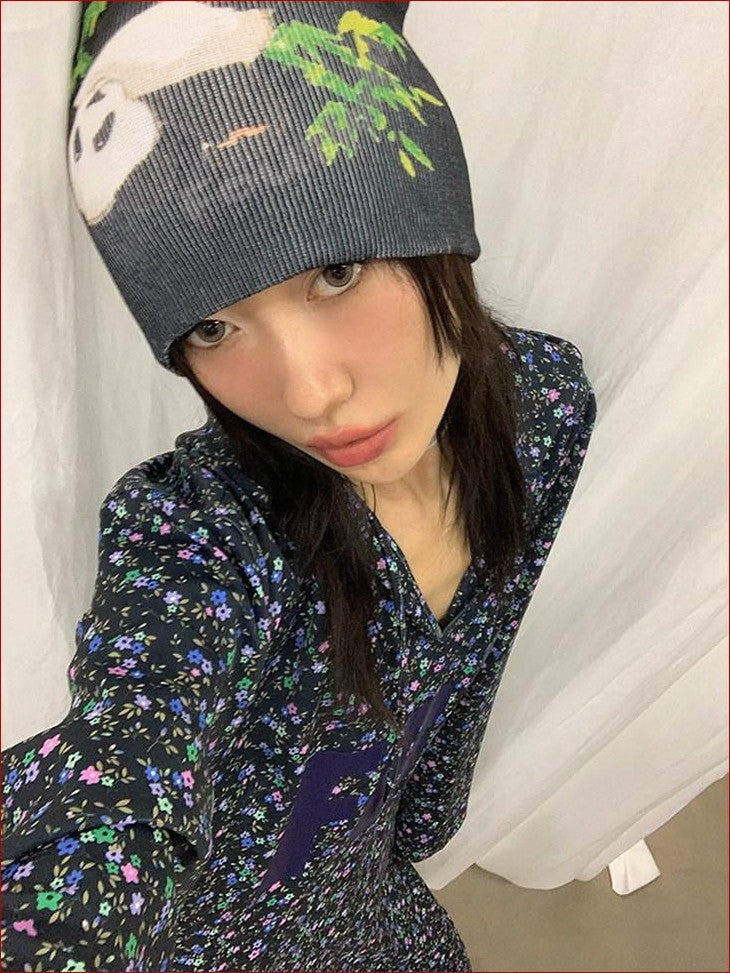 FOURFORTY Panda Printed Women's Ultra Soft Chunky Knitted Yarn Cozy Beanies