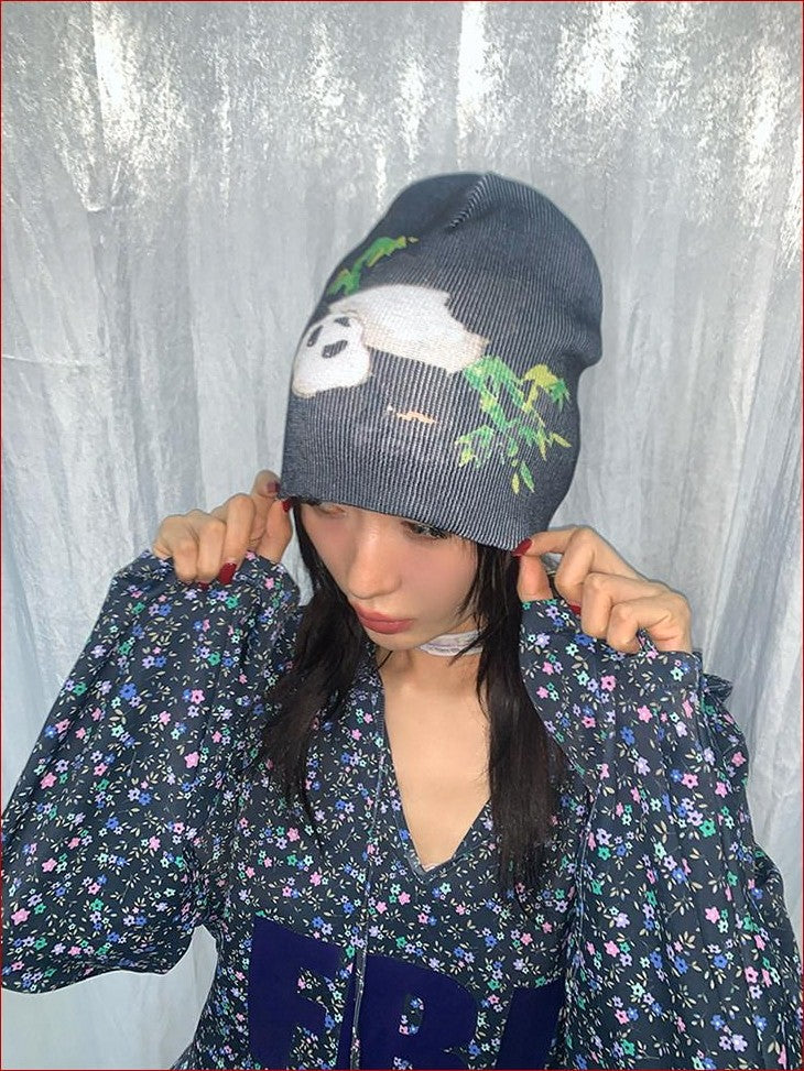 FOURFORTY Panda Printed Women's Ultra Soft Chunky Knitted Yarn Cozy Beanies