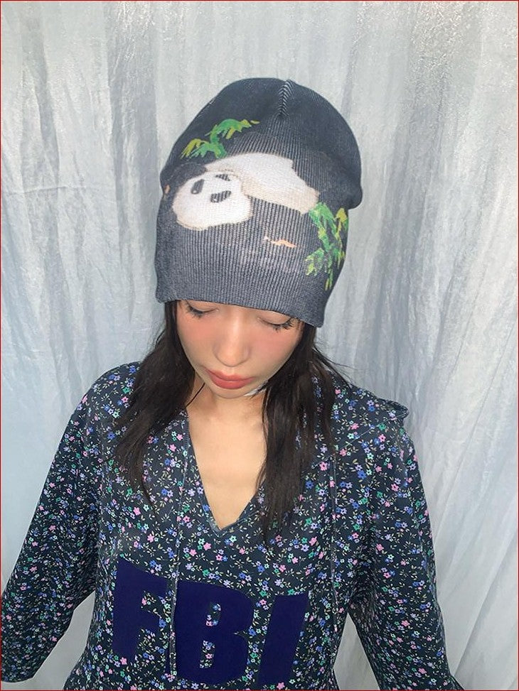 FOURFORTY Panda Printed Women's Ultra Soft Chunky Knitted Yarn Cozy Beanies