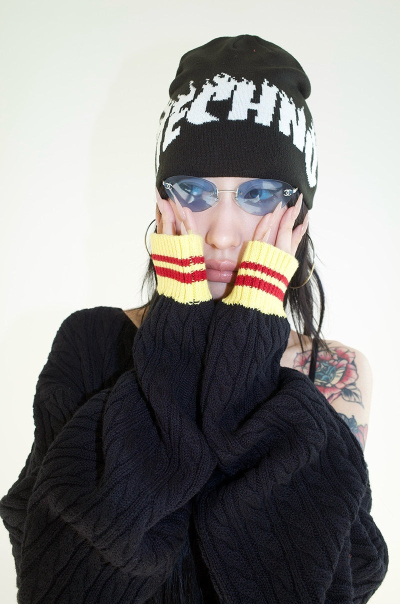FOURFORTY_Playful_Flame_Graphic_Punk_Edgy_Dance_Women's_Ribbed_Knit_Beanies_841314408591_MISSTT