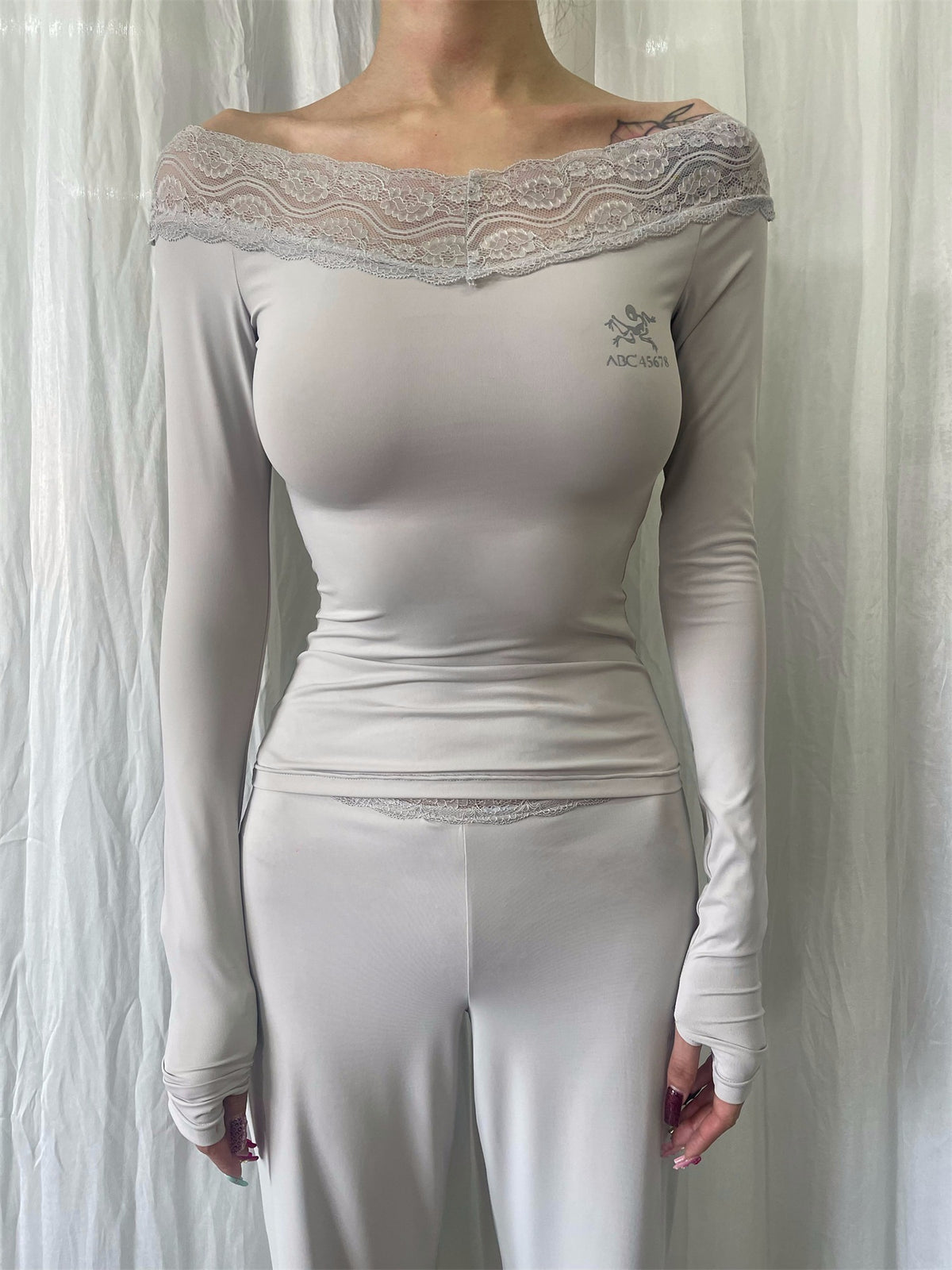 FOURFORTY_Reflective_Lace_Spliced_Women's_Casual_Top_&_Pants_Sets_826499276978_MISSTT