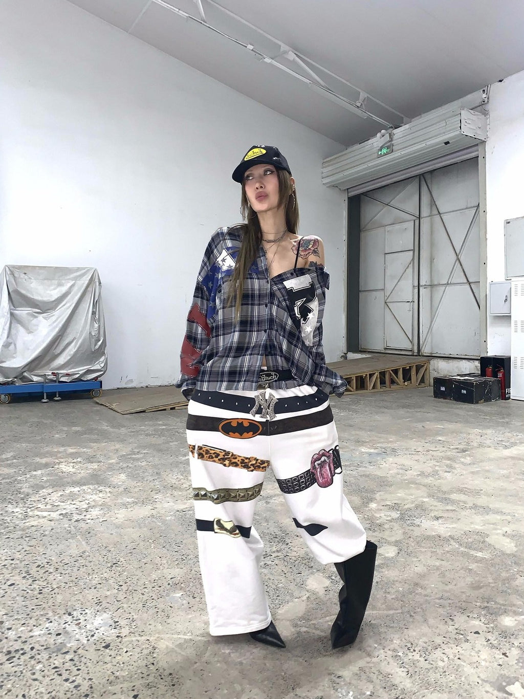 FOURFORTY Rock Inspired 3d Print Waist Belt Print Women's Fleece Lined Sweatpants