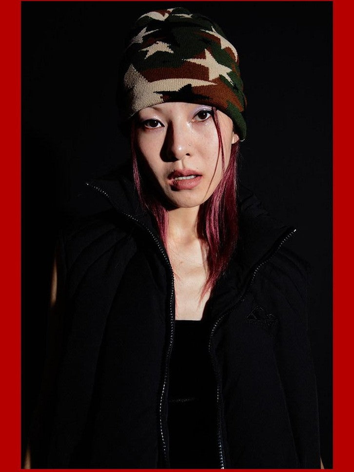 FOURFORTY Star Camouflage Pattern Knitted Women's Chunky Soft Yarn Beanies