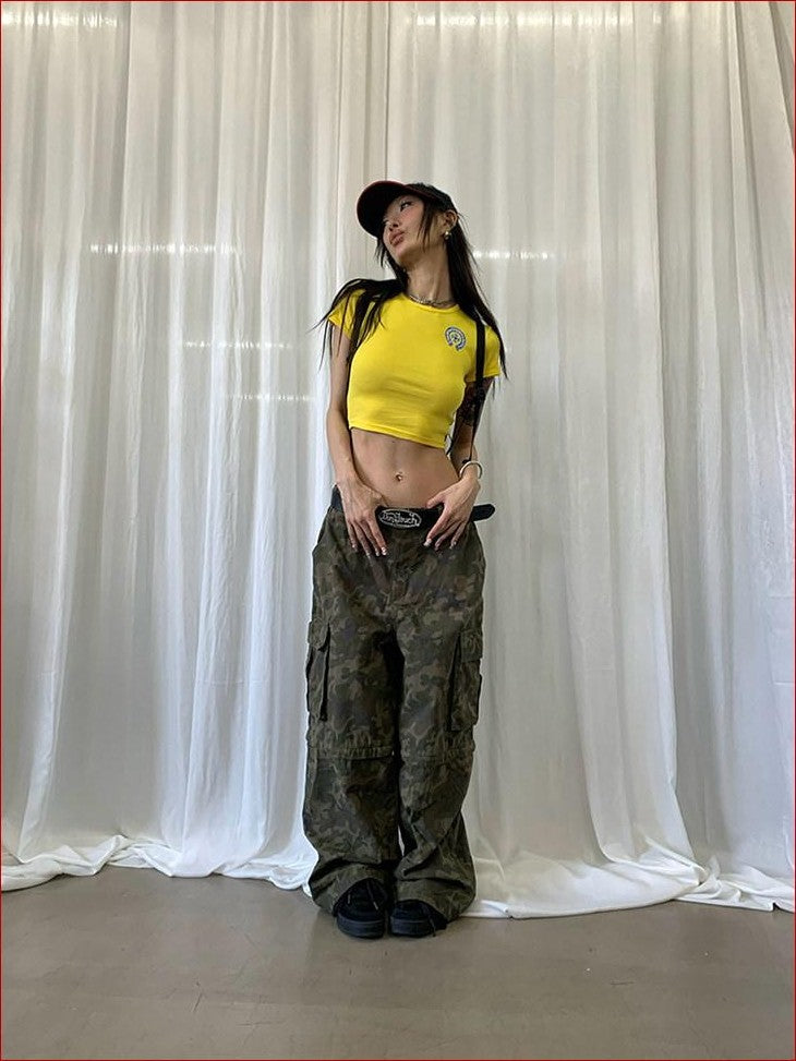 FOURFORTY Sweetheart Candy Colorblock Cropped Women's Short Sleeve T-shirts