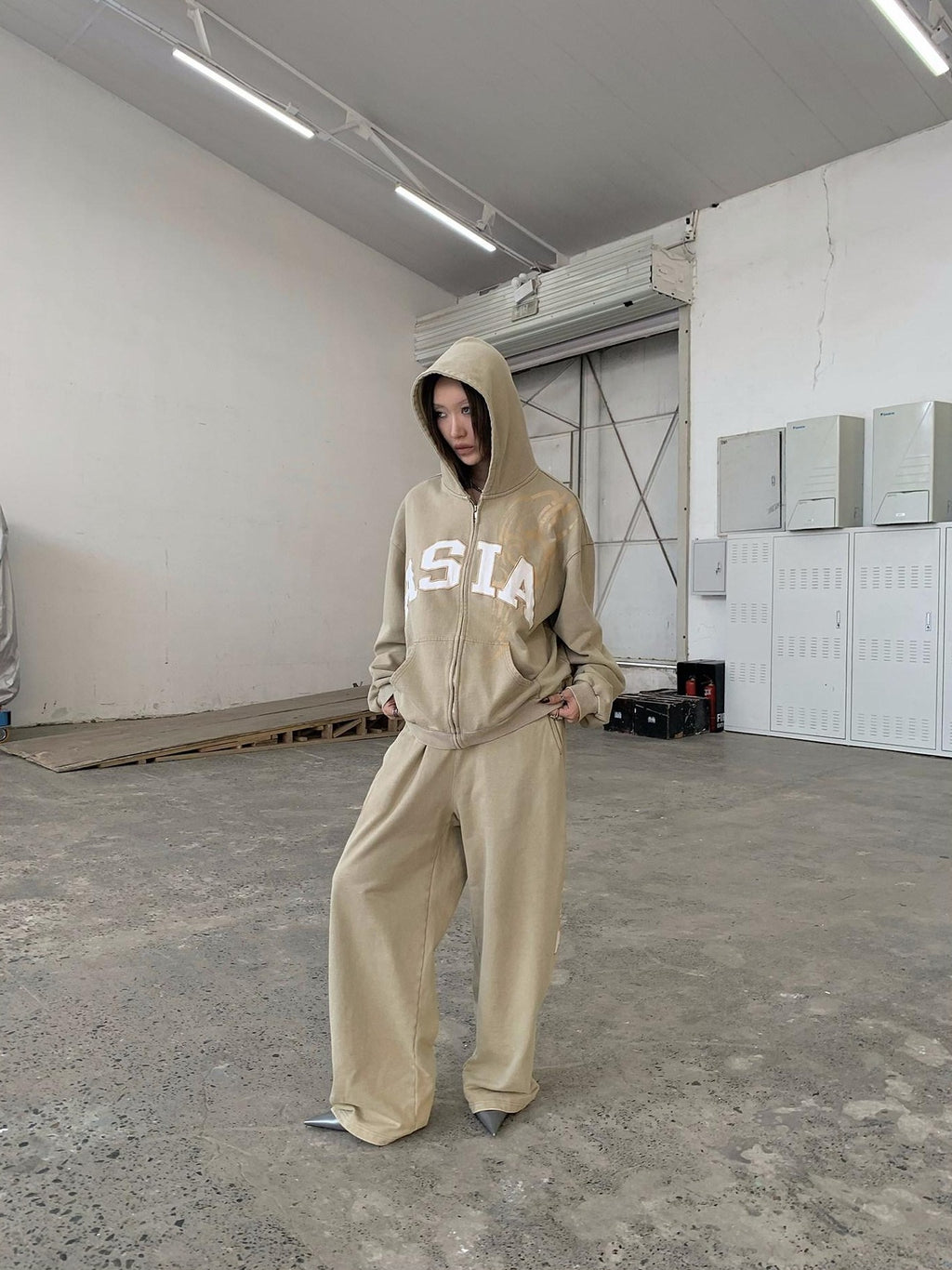 FOURFORTY Tubular Seamless Relaxed Women's Loose Fit Athleisure Sweatpants