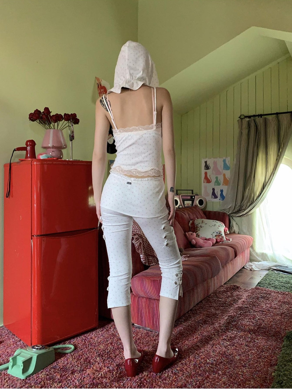 FOURFORTY Vintage Floral Lace Natural Waist Women's Cotton Blend Cropped Pants