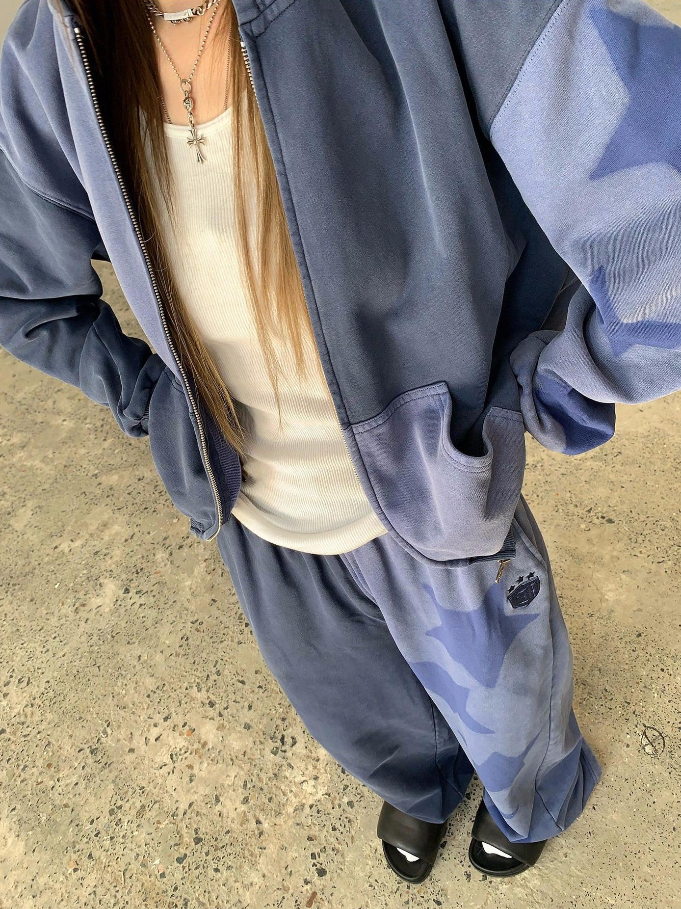 FOURFORTY Washed Indigo Patchwork Shadow Star Print Women's Tracksuit Sets