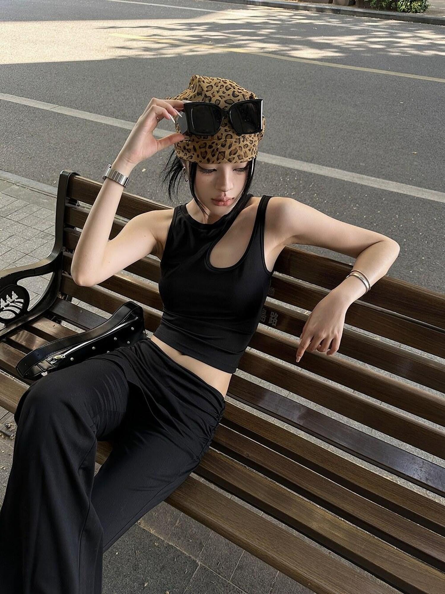 Fanptntox Black Cutout Racerback Slim Fit Street Style Women's Other Fabric Tank Tops