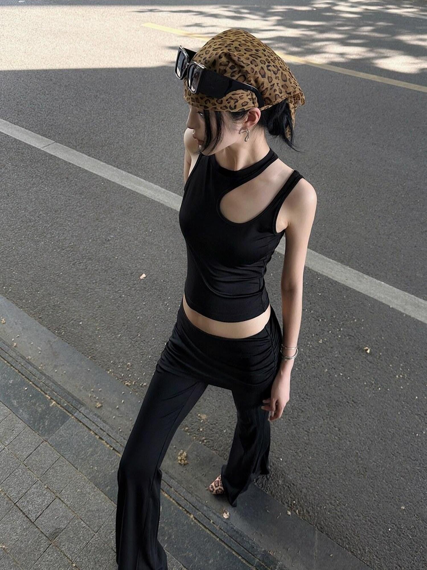 Fanptntox Black Cutout Racerback Slim Fit Street Style Women's Other Fabric Tank Tops