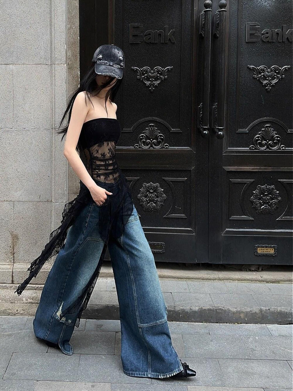 Fanptntox Black Lace Trim Off Shoulder Slim Fit Cropped Women's Tube Tops