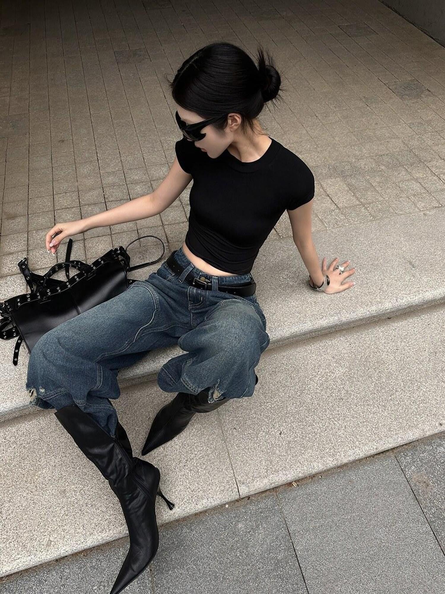 Fanptntox Black Spliced Lace Back Cropped Short Sleeve Women's Slim T-shirts