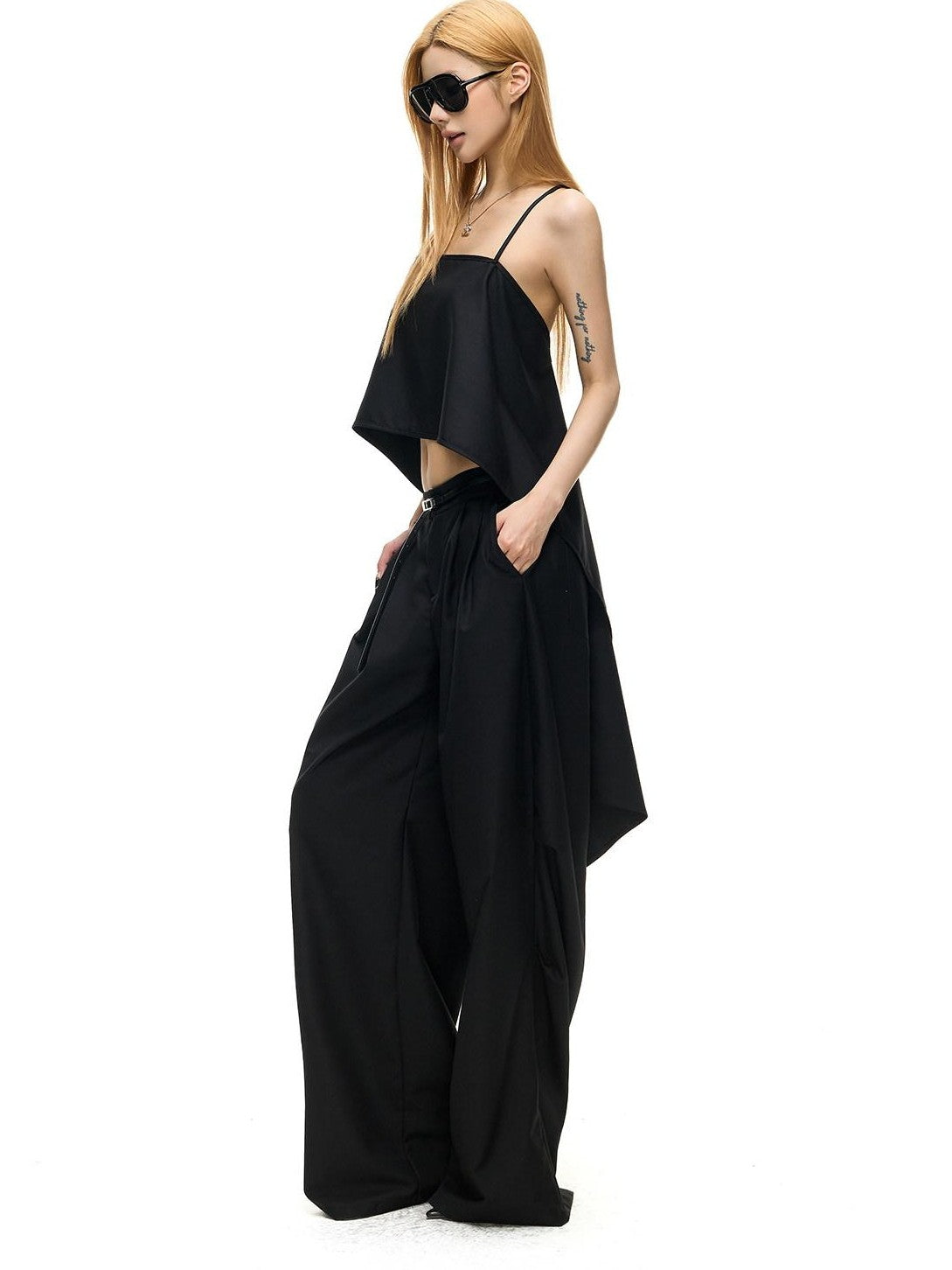 Fanptntox Black Strappy Backless Cropped Multiway Women's Woven Polyester Camisoles