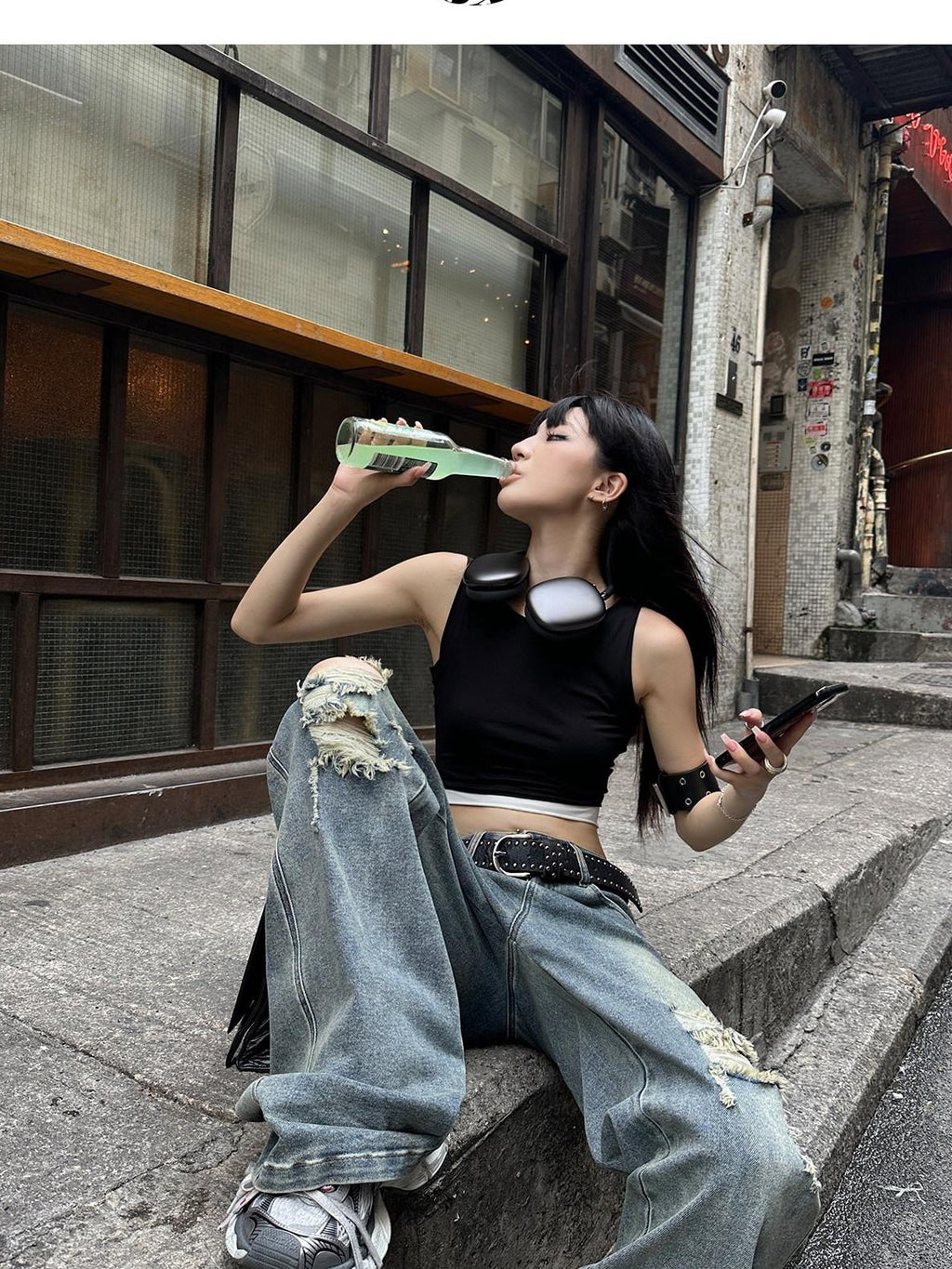 Fanptntox Black White Colorblock Frayed Edge Cropped Women's Cotton Racerback Tank Tops