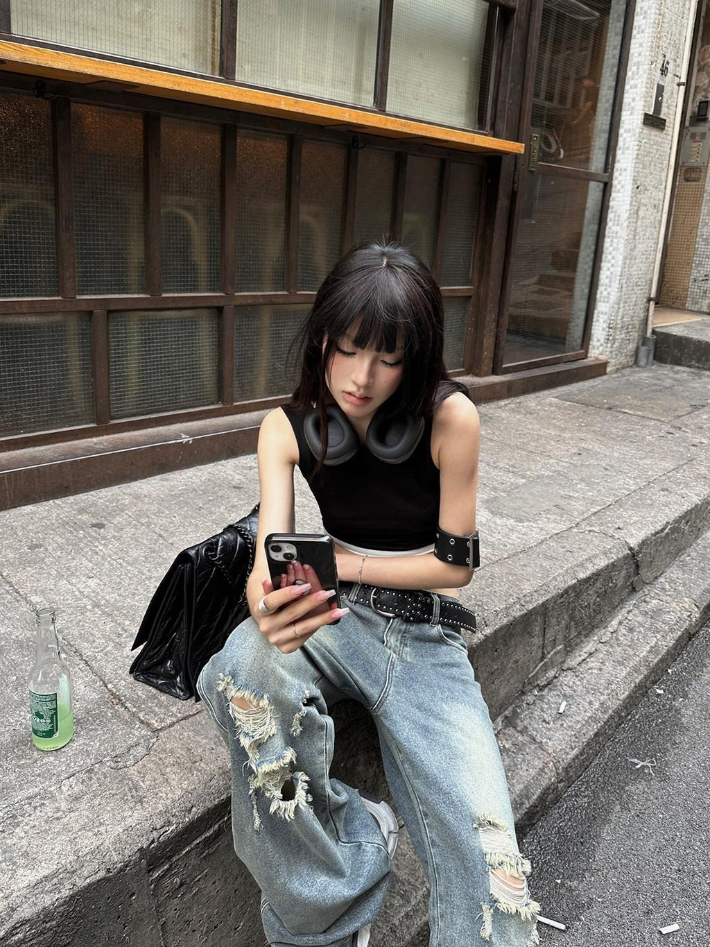 Fanptntox Black White Colorblock Frayed Edge Cropped Women's Cotton Racerback Tank Tops