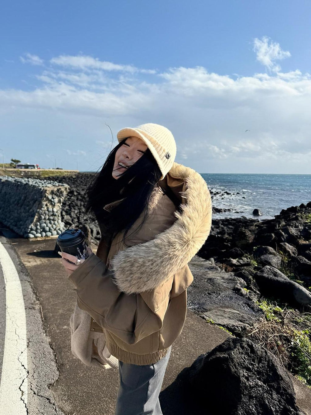 Fanptntox Brown Detachable Hood Large Fur Collar Women's White Duck Down Down Jackets