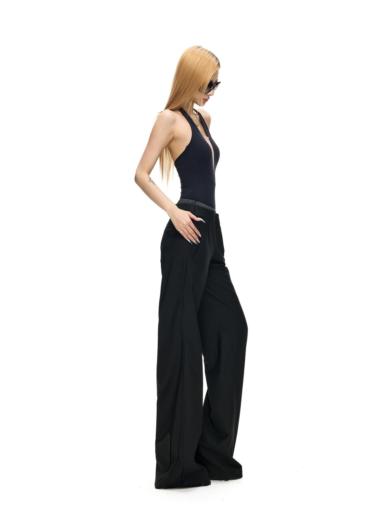 Fanptntox Deep V Sleeveless Halter Fitted Women's Nylon Stretch Knit Halter Bodysuits