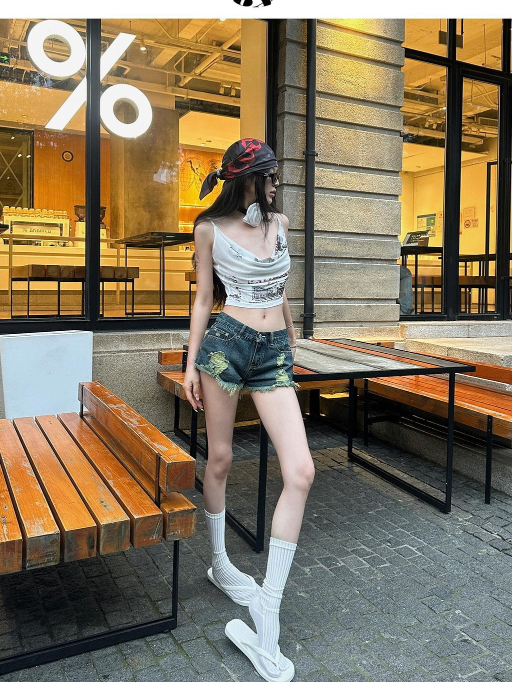 Fanptntox Distressed Frayed Hem Low Rise Women's Denim Shorts