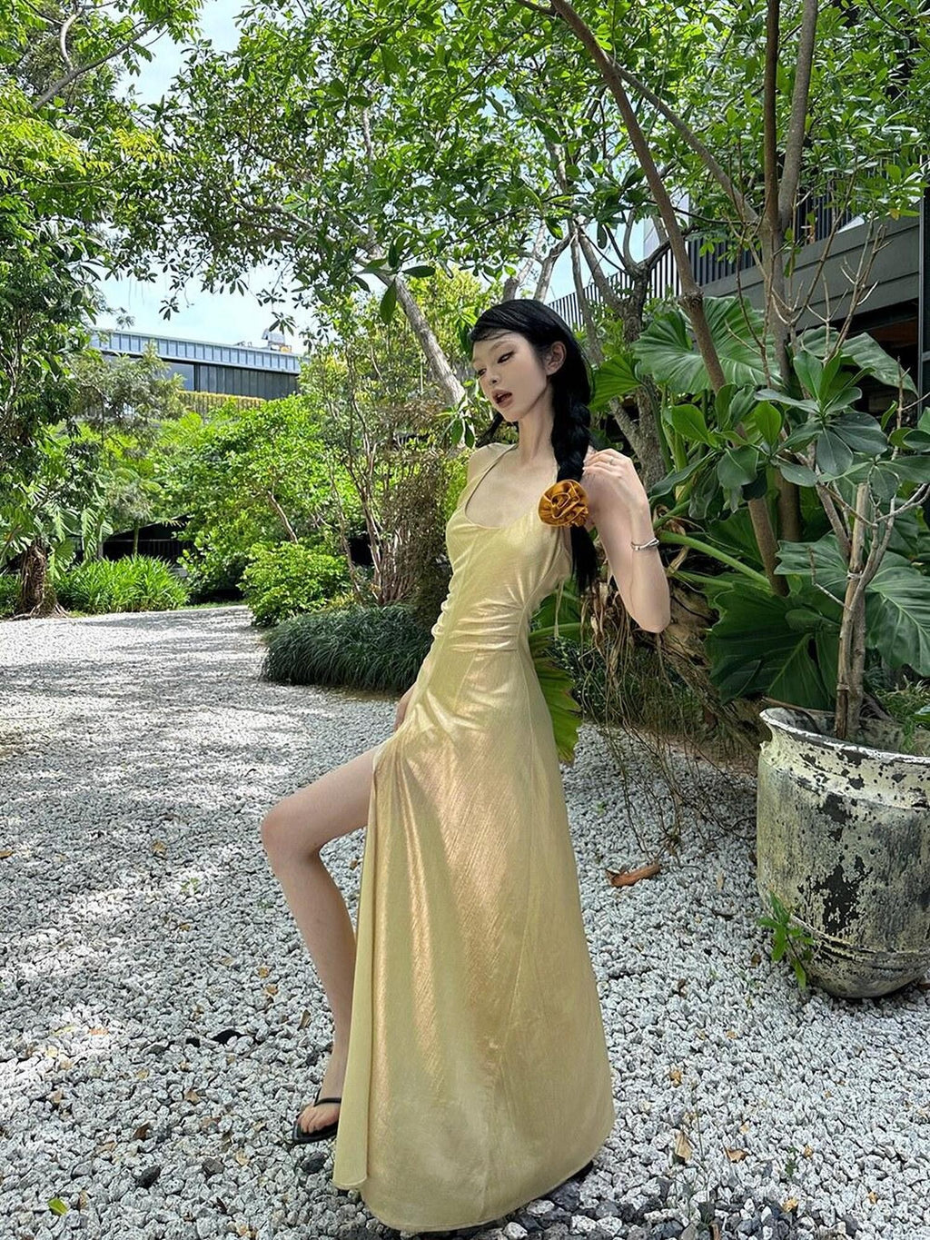 Fanptntox Gold Slit High Waist A Line Sleeveless Zipper Women's Halter Maxi Dresses