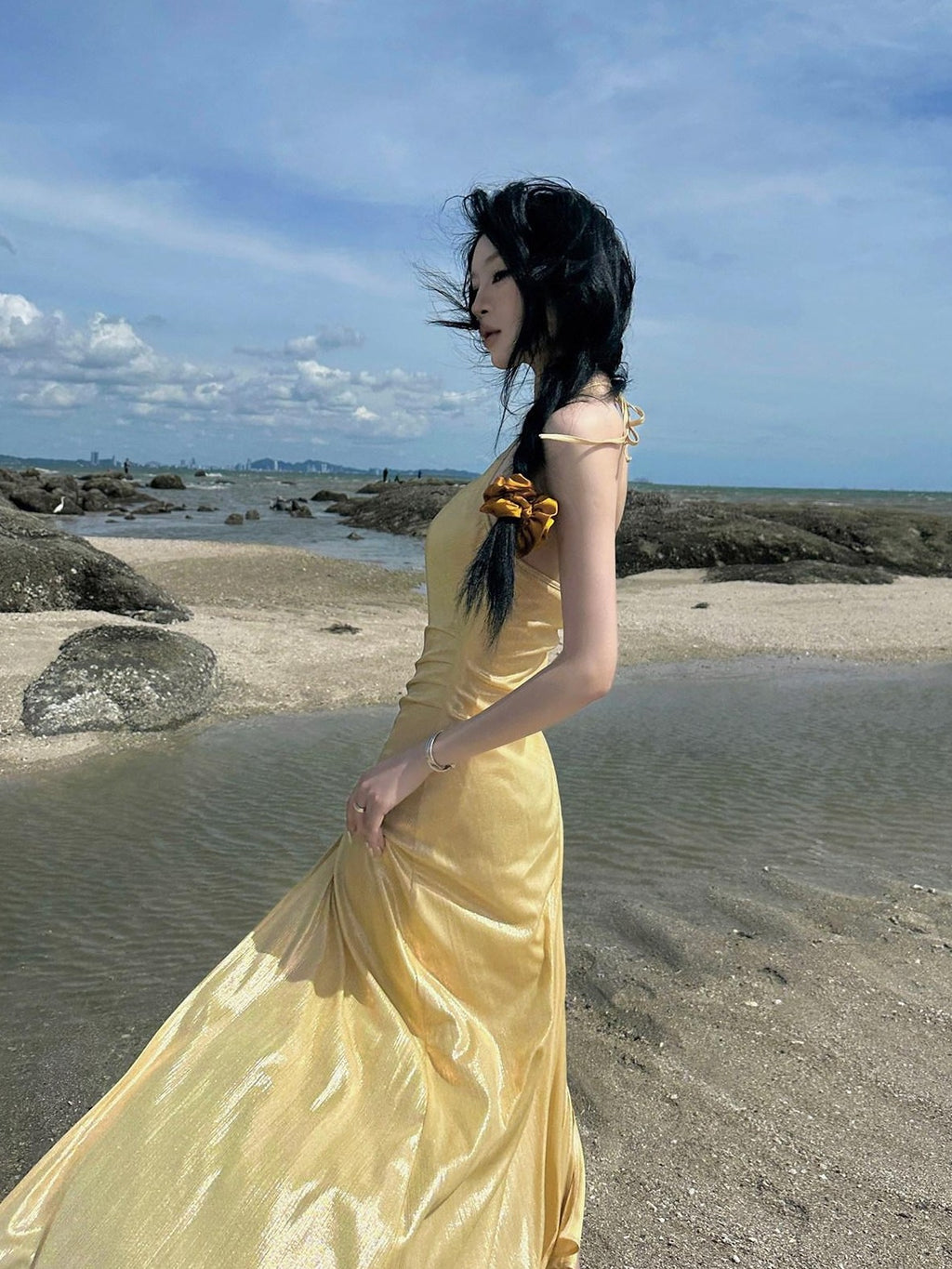 Fanptntox Gold Slit High Waist A Line Sleeveless Zipper Women's Halter Maxi Dresses