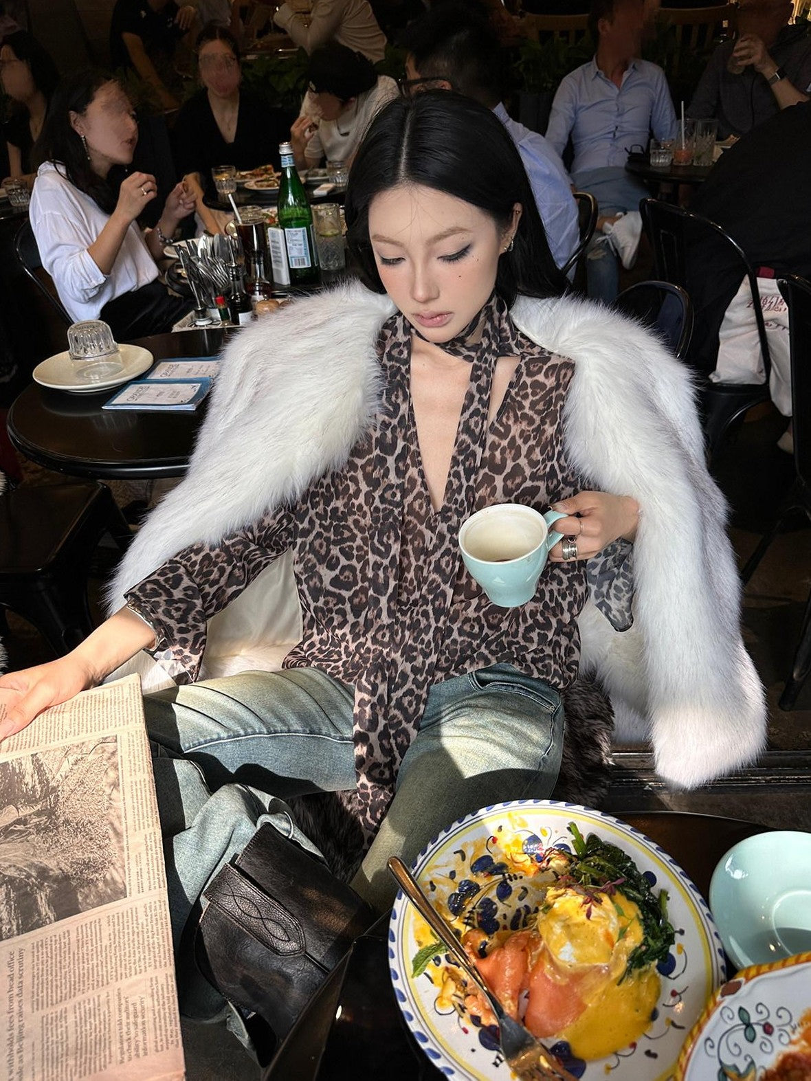 Fanptntox Leopard Print V-neck Buttoned Long Sleeve Women's Other Fabric Tie-front Shirts