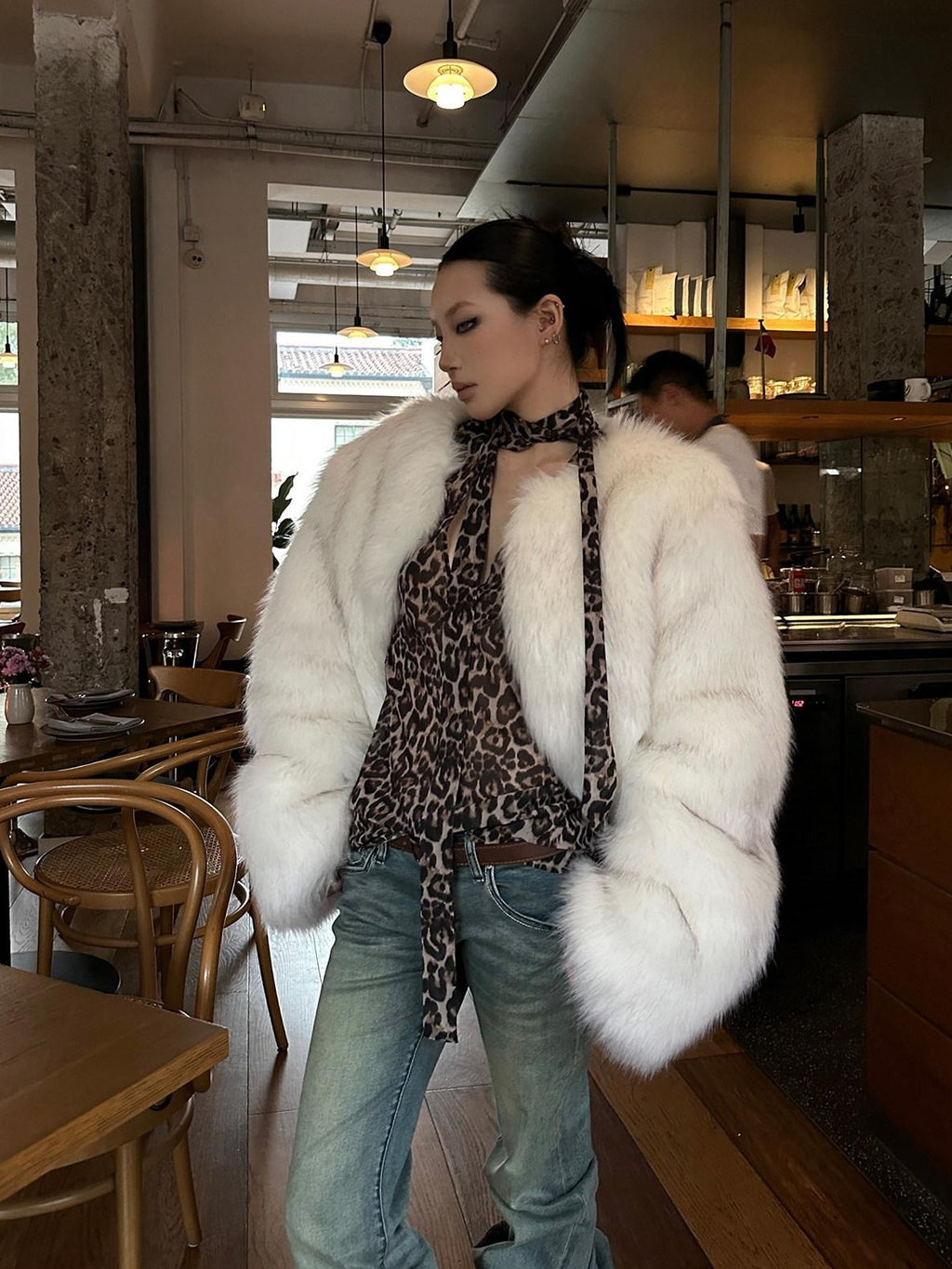 Fanptntox Leopard Print V-neck Buttoned Long Sleeve Women's Other Fabric Tie-front Shirts