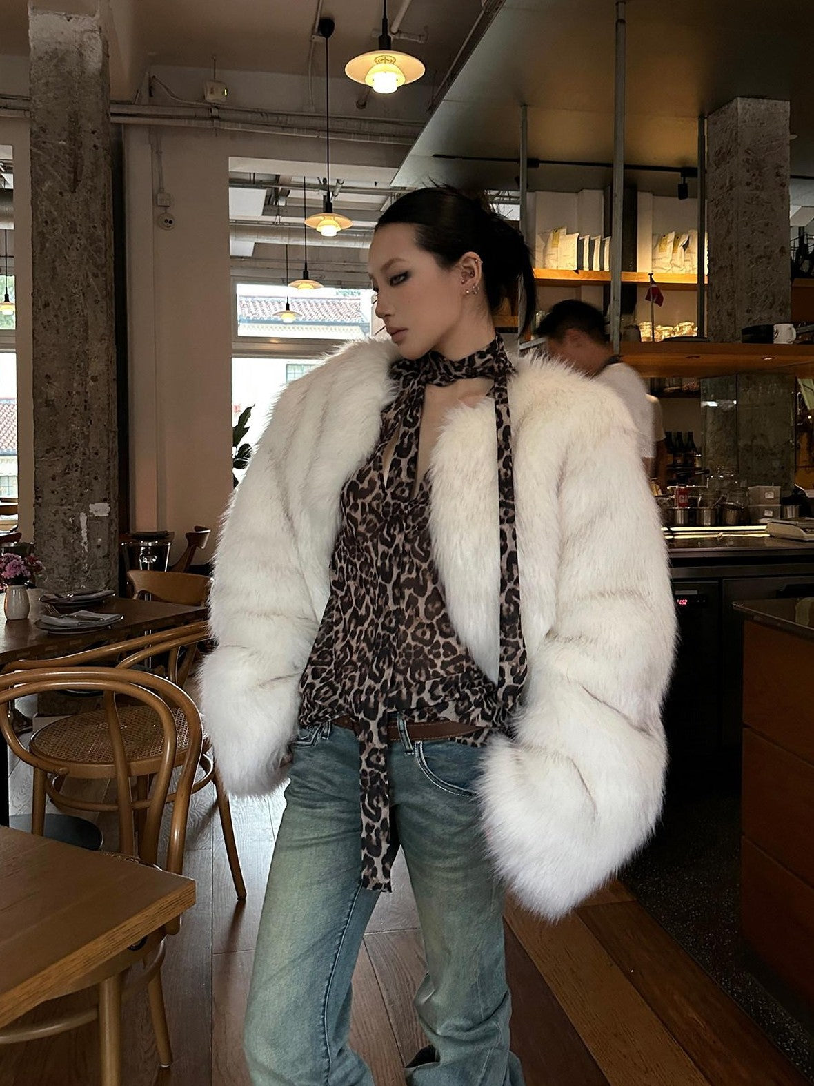 Fanptntox Leopard Print V-neck Buttoned Long Sleeve Women's Other Fabric Tie-front Shirts