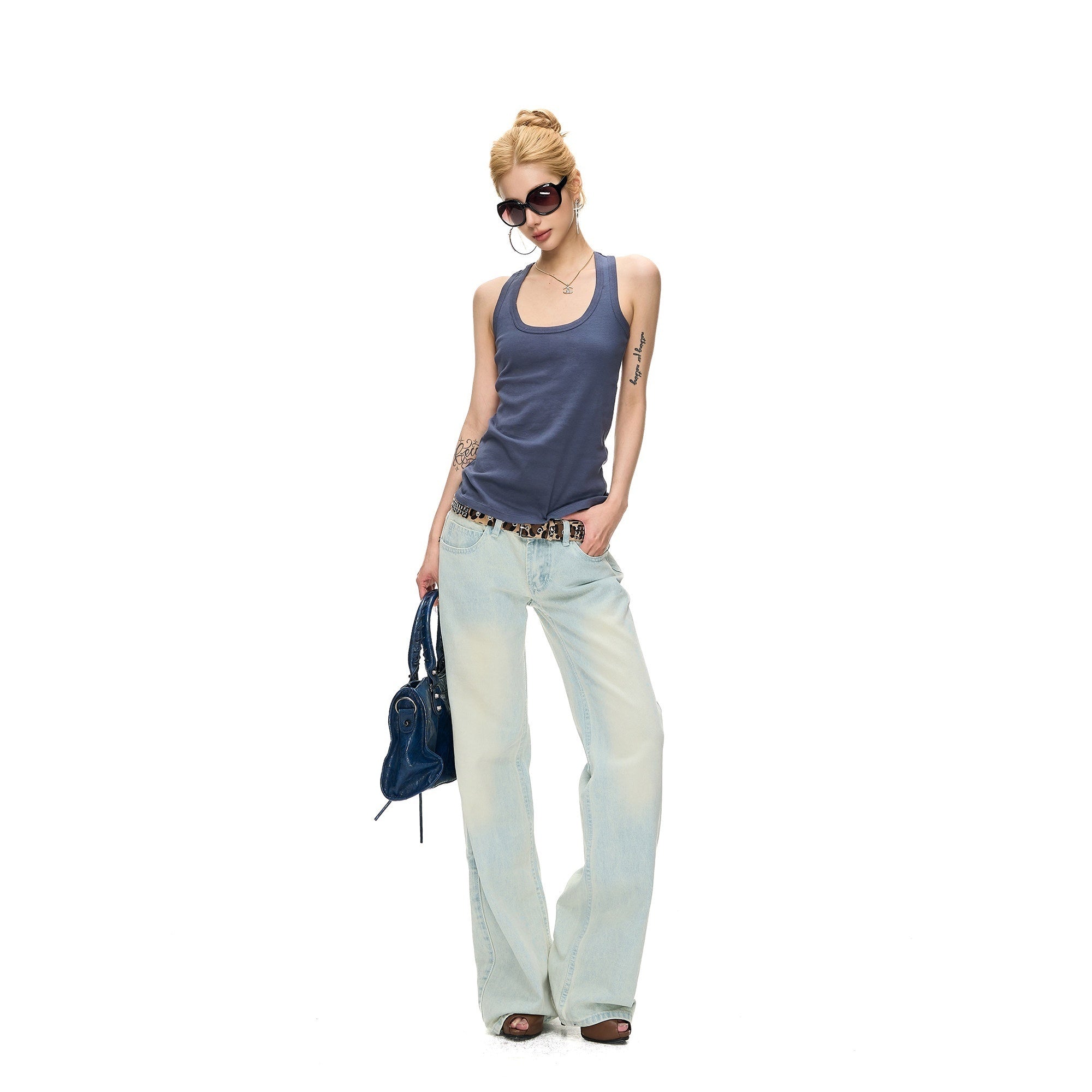 Fanptntox_Light_Blue_Bleached_Wash_Relaxed_Low_Rise_Women's_Denim_Straight-leg_Jeans_1051409981094_MISSTT
