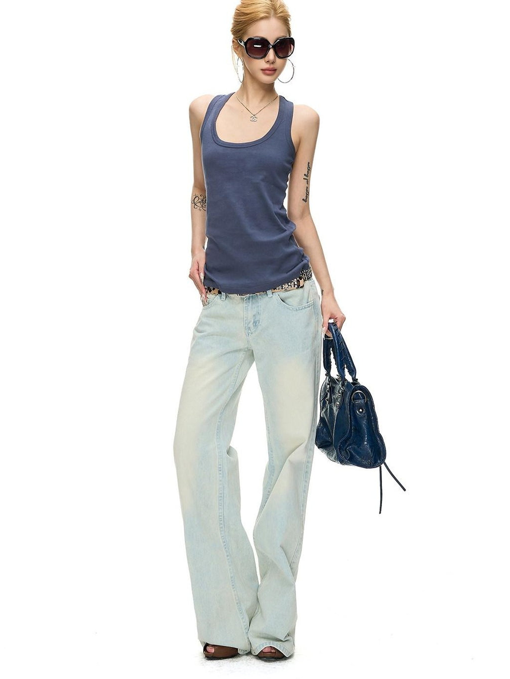 Fanptntox Light Blue Bleached Wash Relaxed Low Rise Women's Denim Straight-leg Jeans